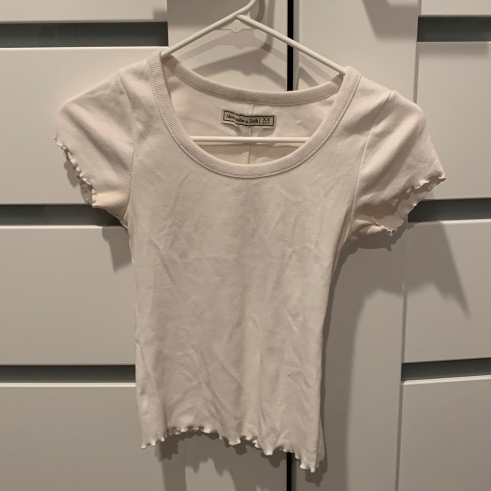 White lettuce cut crop top